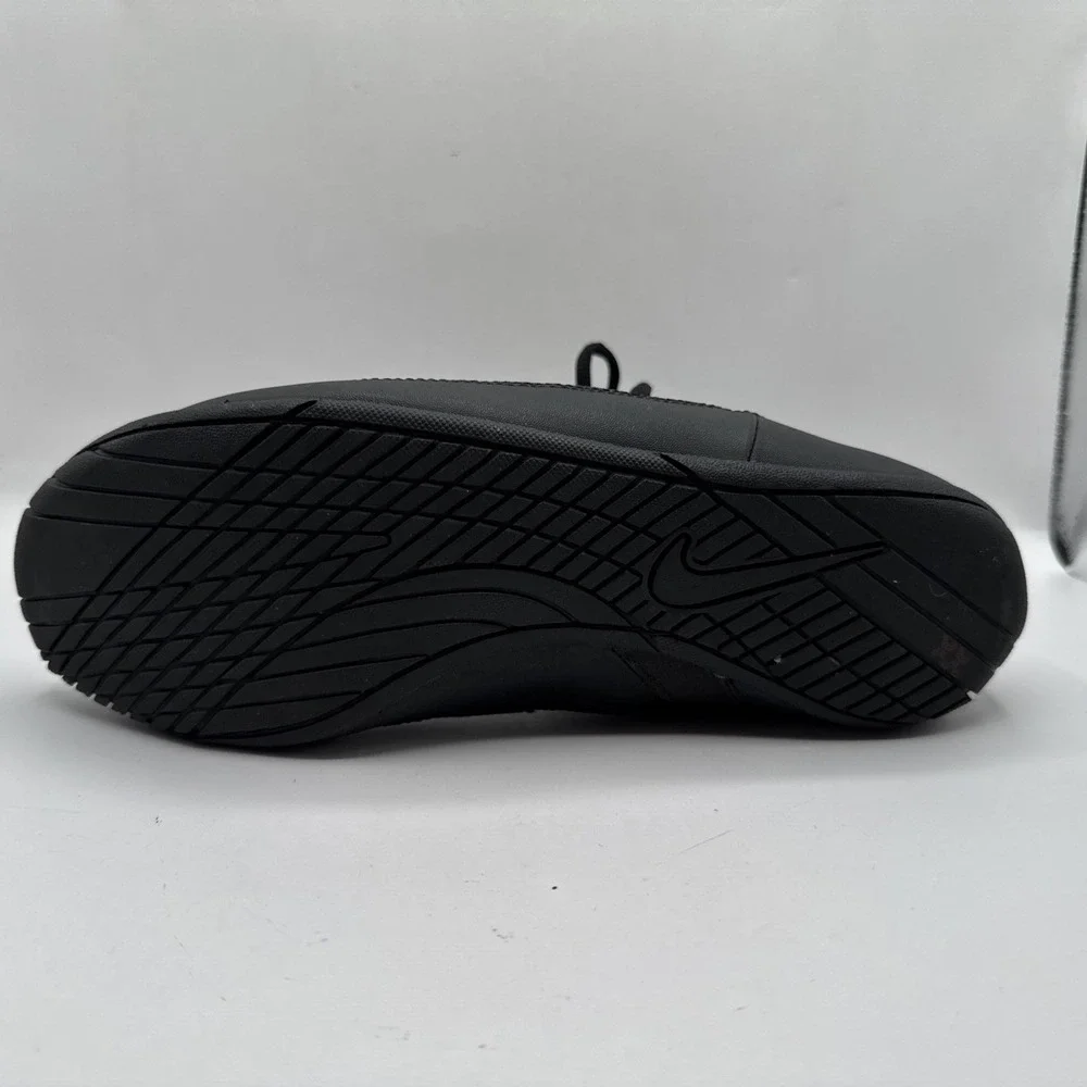 Nike fury black